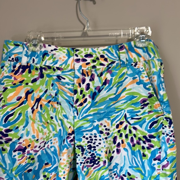 Lilly Pulitzer The Chipper Shorts Resort White Sea Soiree - Picture 3 of 10